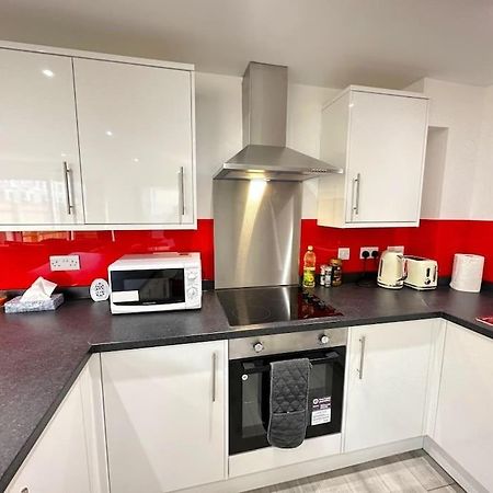Charming New 2Br Detached House-Central Headington- Wi-Fi, Netflix, Top Location オックスフォード エクステリア 写真